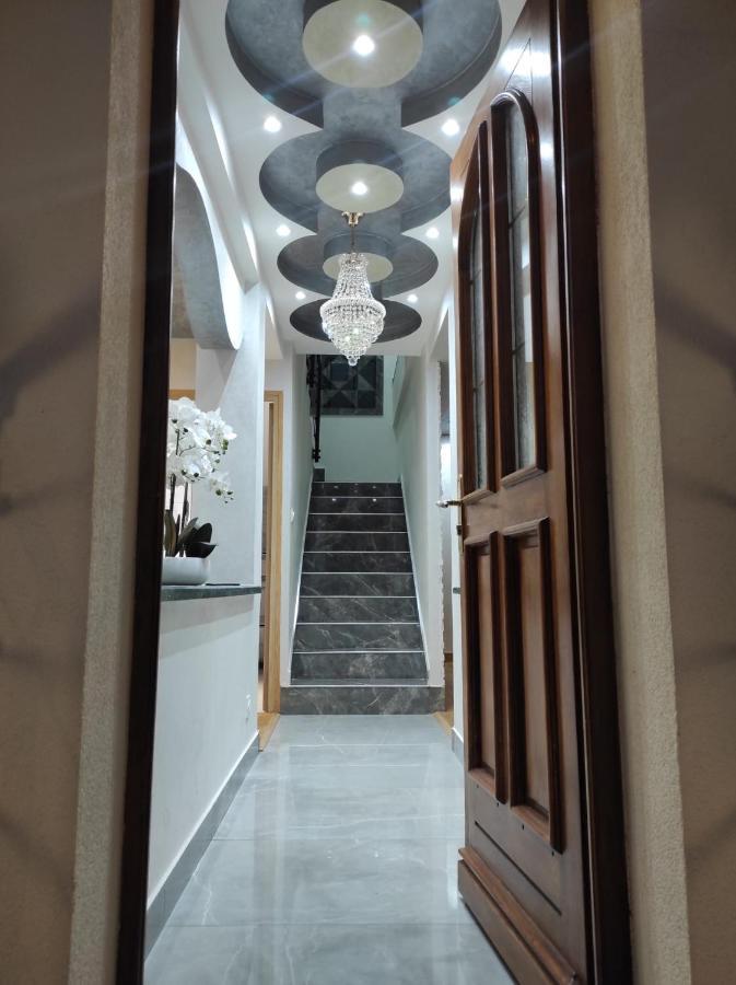 Maison Elegante Et Spacieuse Écouen Екстериор снимка