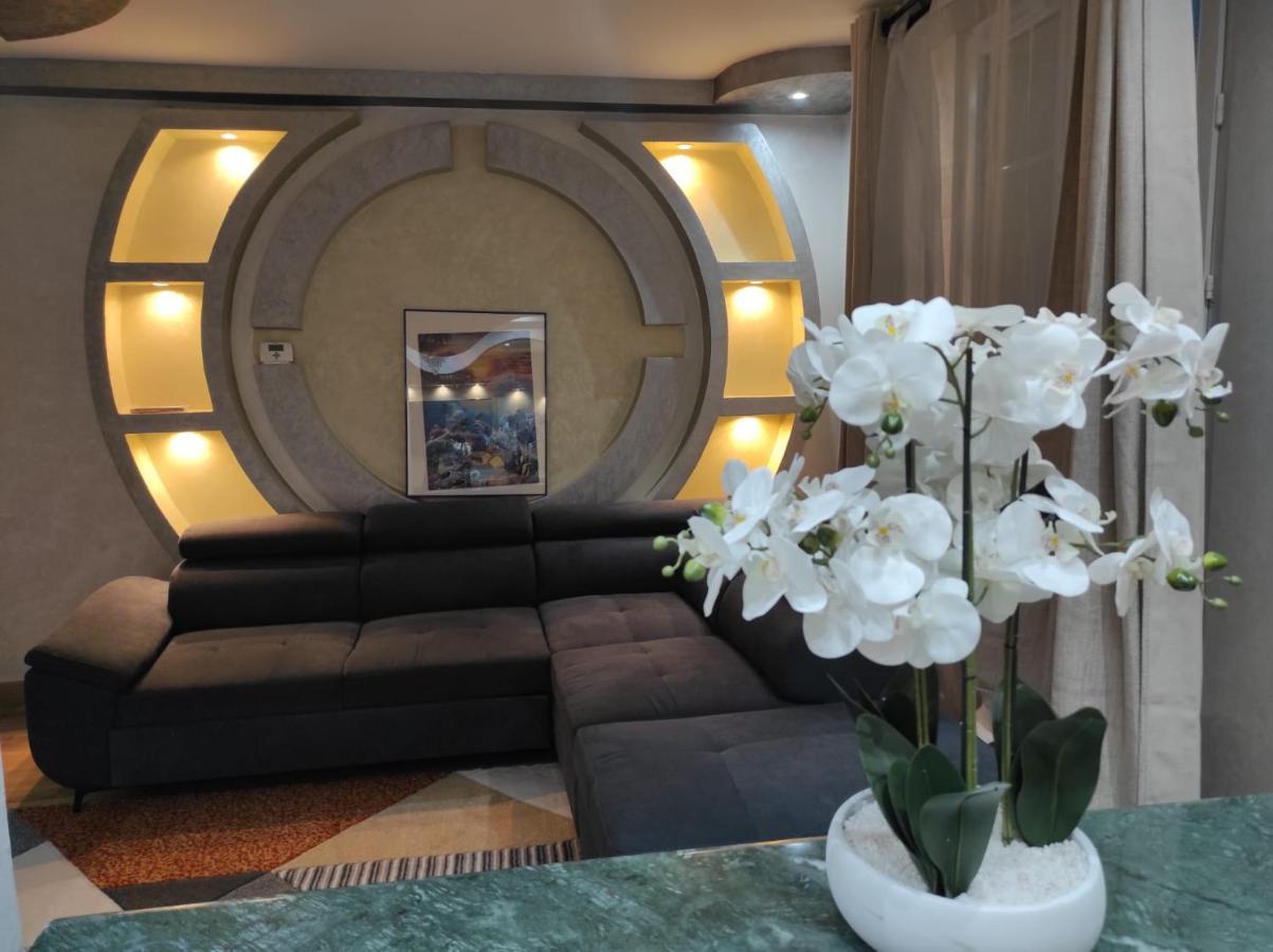 Maison Elegante Et Spacieuse Écouen Екстериор снимка